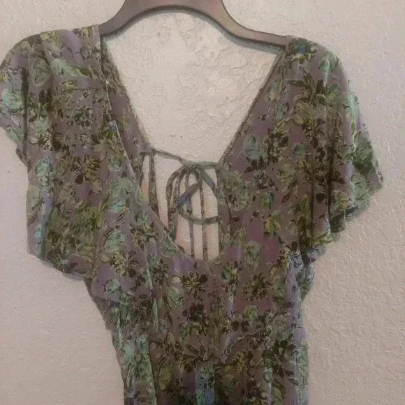 ANGIE Floral Boho Print Dress Size S Womens Flutter Sleeve Ruffle - Picture 3 of 9